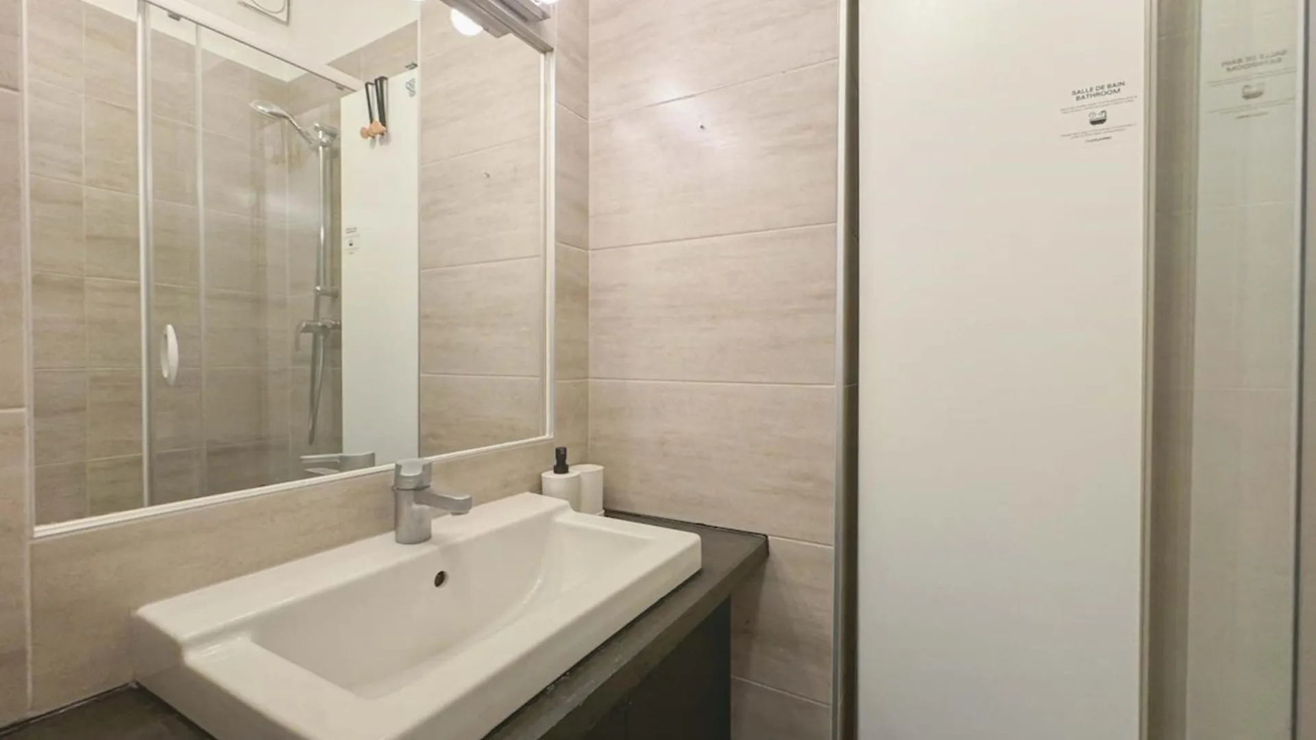 Holiday home Flexliving - - Lamarck Paris